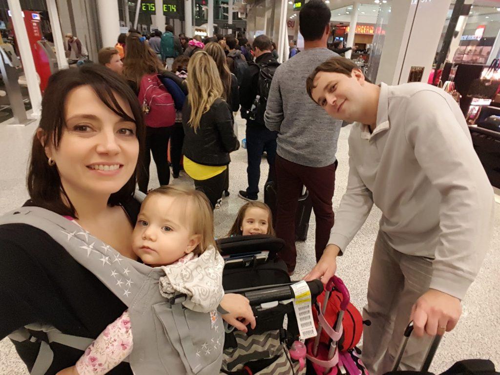 airport with children